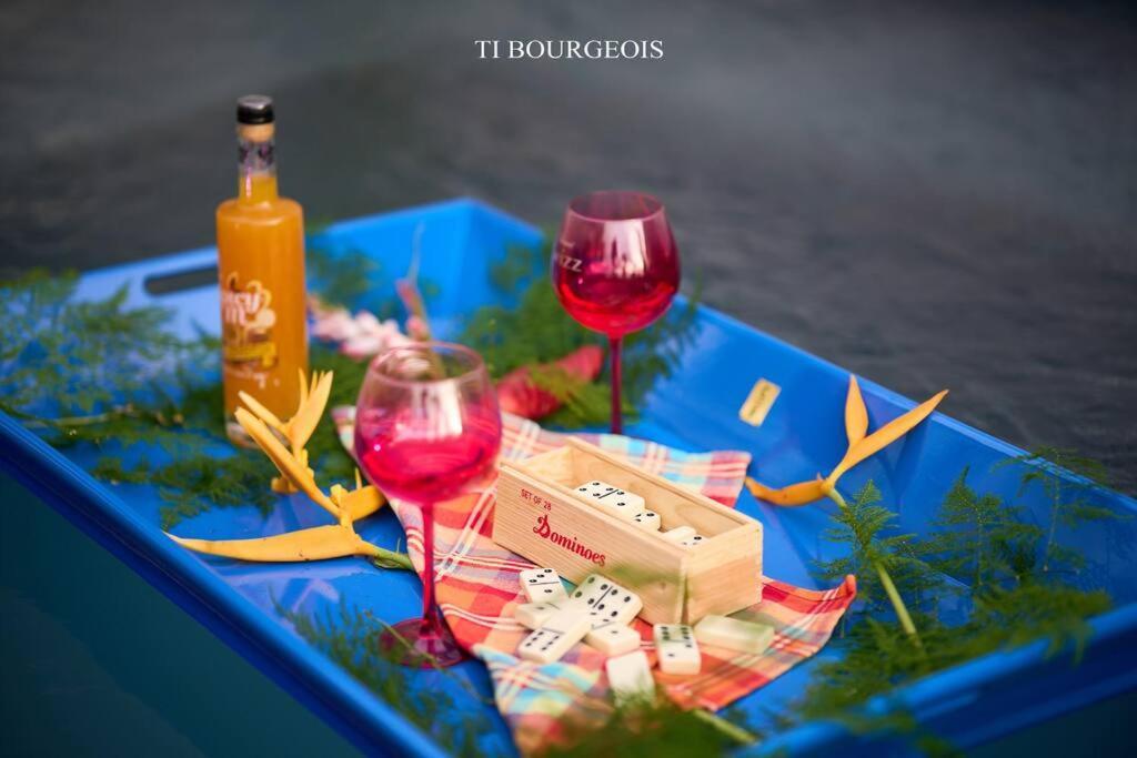Le Ti Bourgeois Riviere-Salee Exterior foto